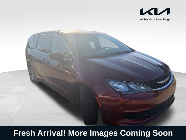 Used 2017 Chrysler Pacifica LX
