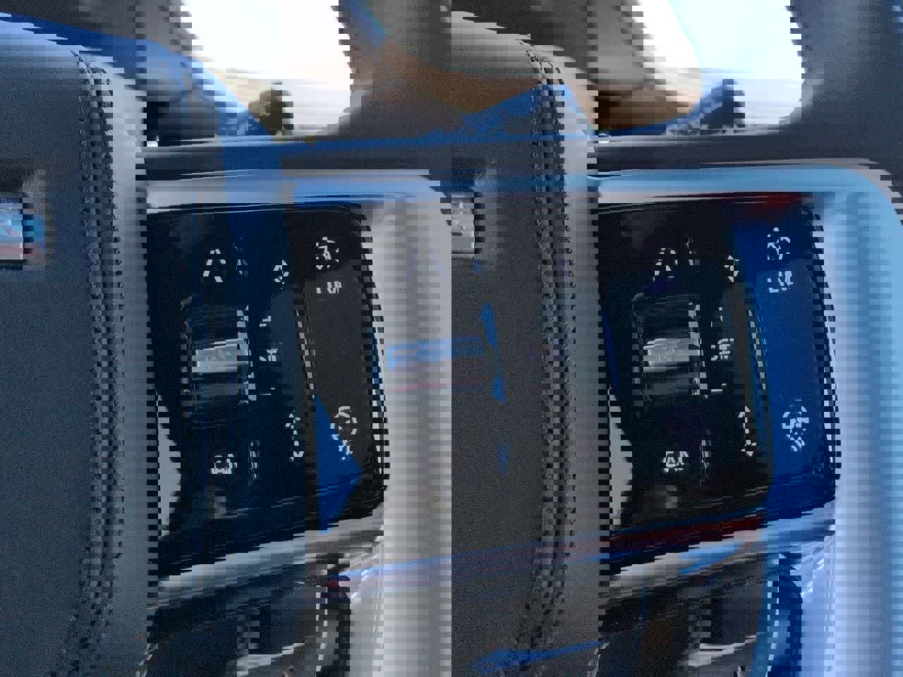 New 2026 Land Rover Range Rover Long Wheelbase SE image 27