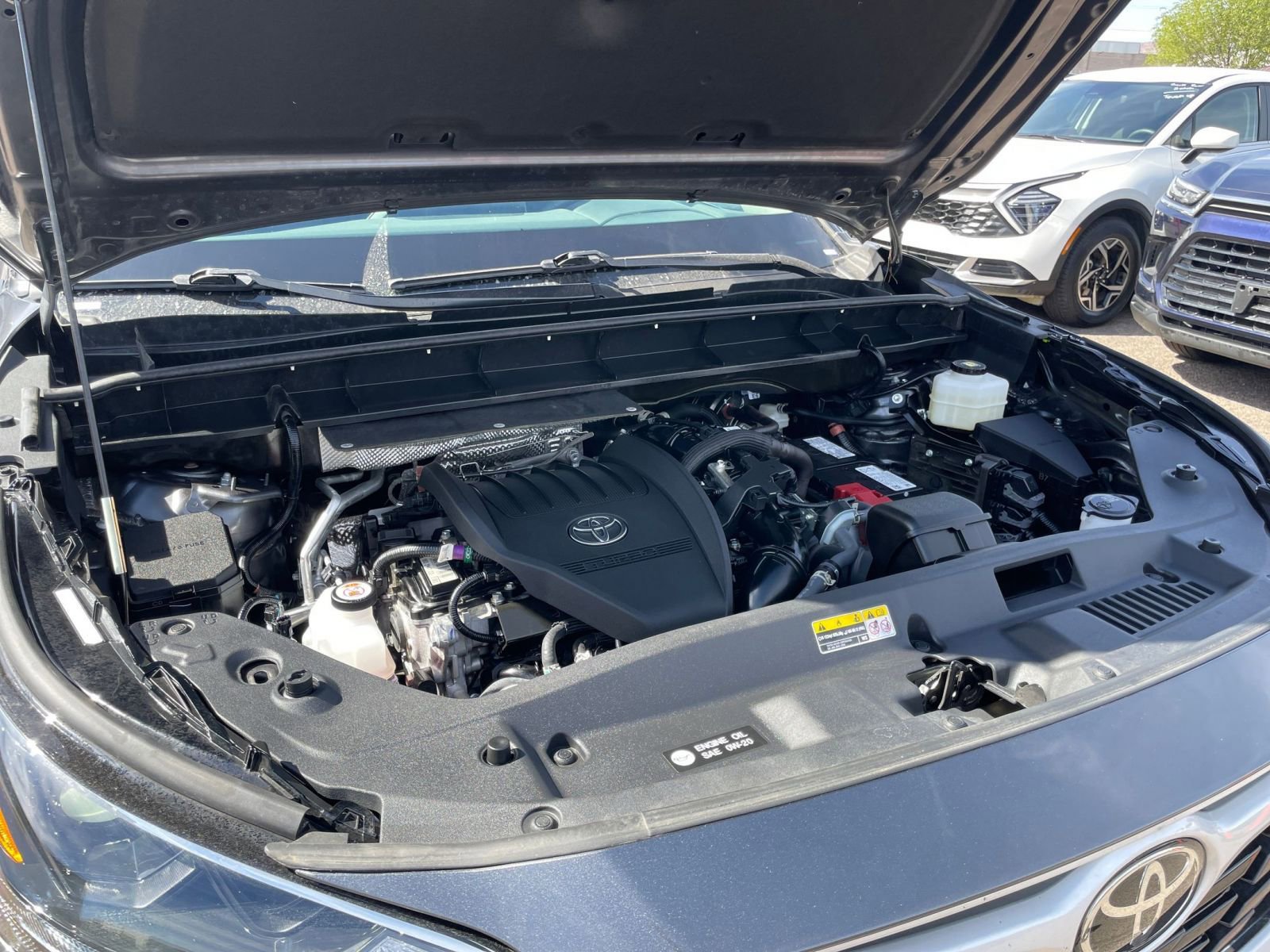 Used 2025 Toyota Highlander LE image 34