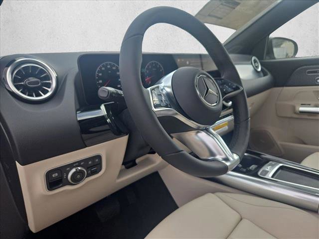 New 2026 Mercedes-Benz GLA 250 image 2