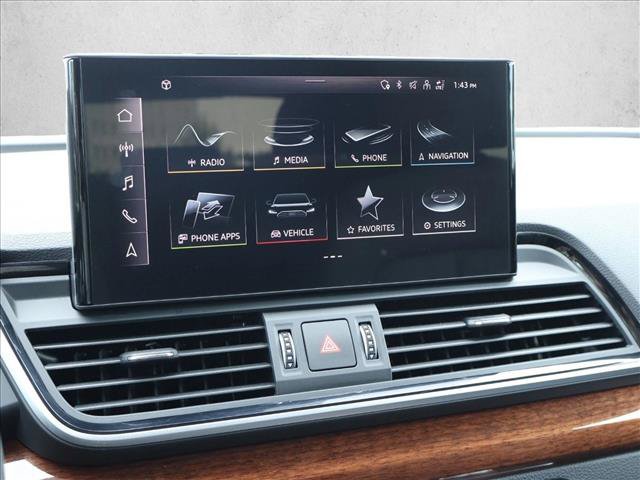 Used 2023 Audi Q5 2.0T Premium Plus w/ Premium Plus Package AWD/4WD image 18