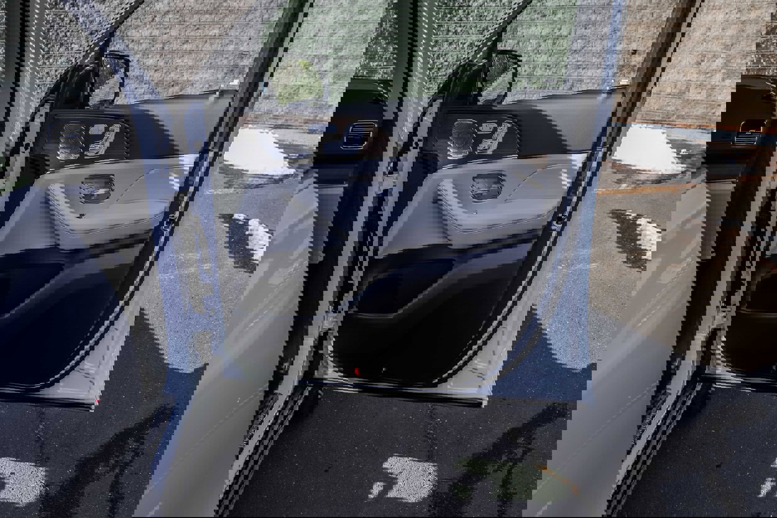 Used 2024 Mercedes-Benz GLS 450 4MATIC image 14