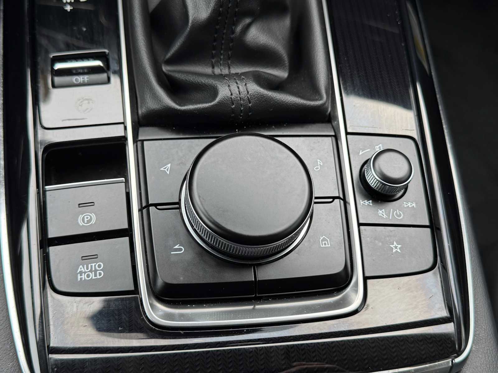 Certified 2025 MAZDA CX-30 AWD 2.5 S w/ Preferred Package image 28