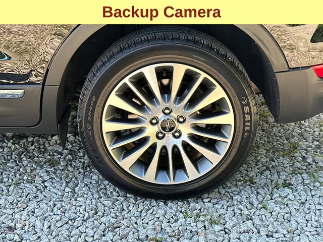 Used 2017 Lincoln MKC Reserve w/ Lincoln MKC Climate Package AWD/4WD image 9