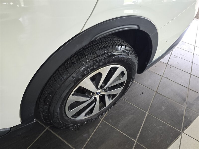 Used 2022 Subaru Outback Premium AWD/4WD image 36