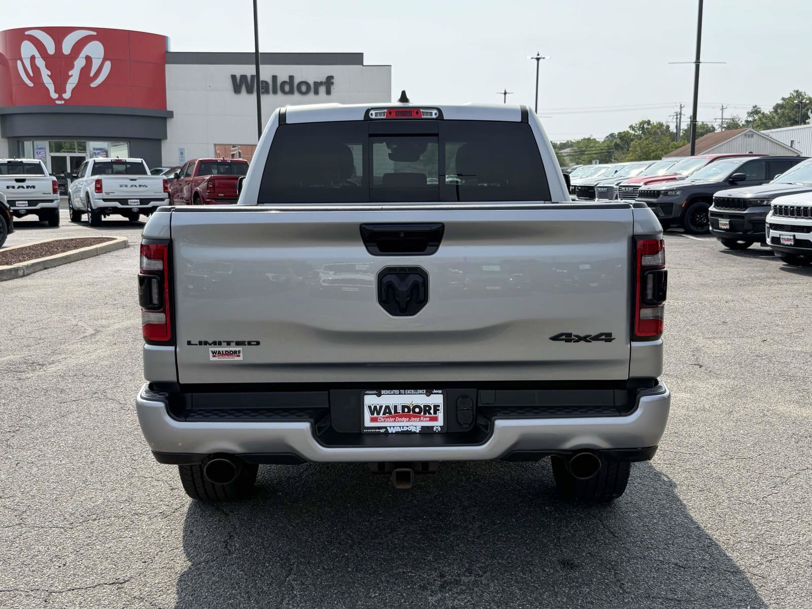 Used 2023 RAM 1500 Limited w/ Night Edition AWD/4WD image 4