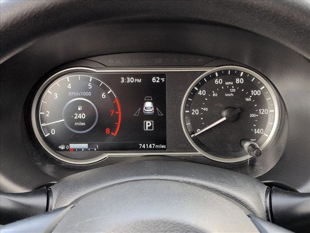 Used 2019 Nissan Kicks SV image 11