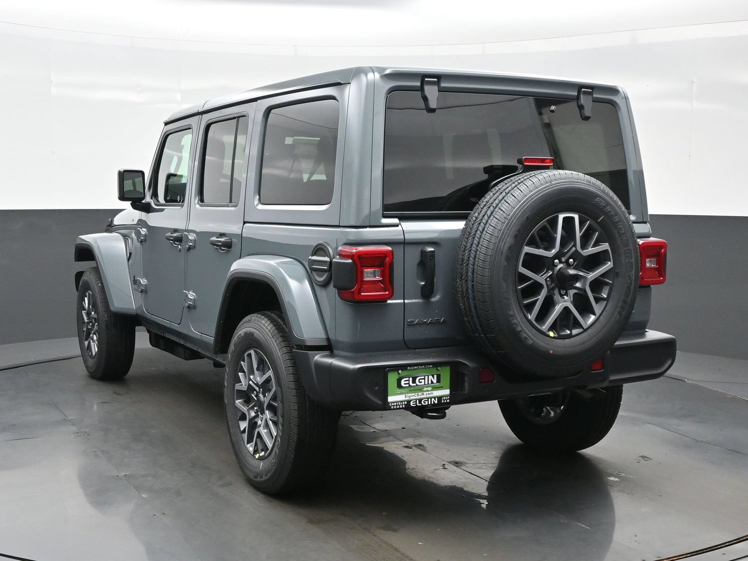 New 2026 Jeep Wrangler Unlimited Sahara w/ Safety Group AWD/4WD image 5