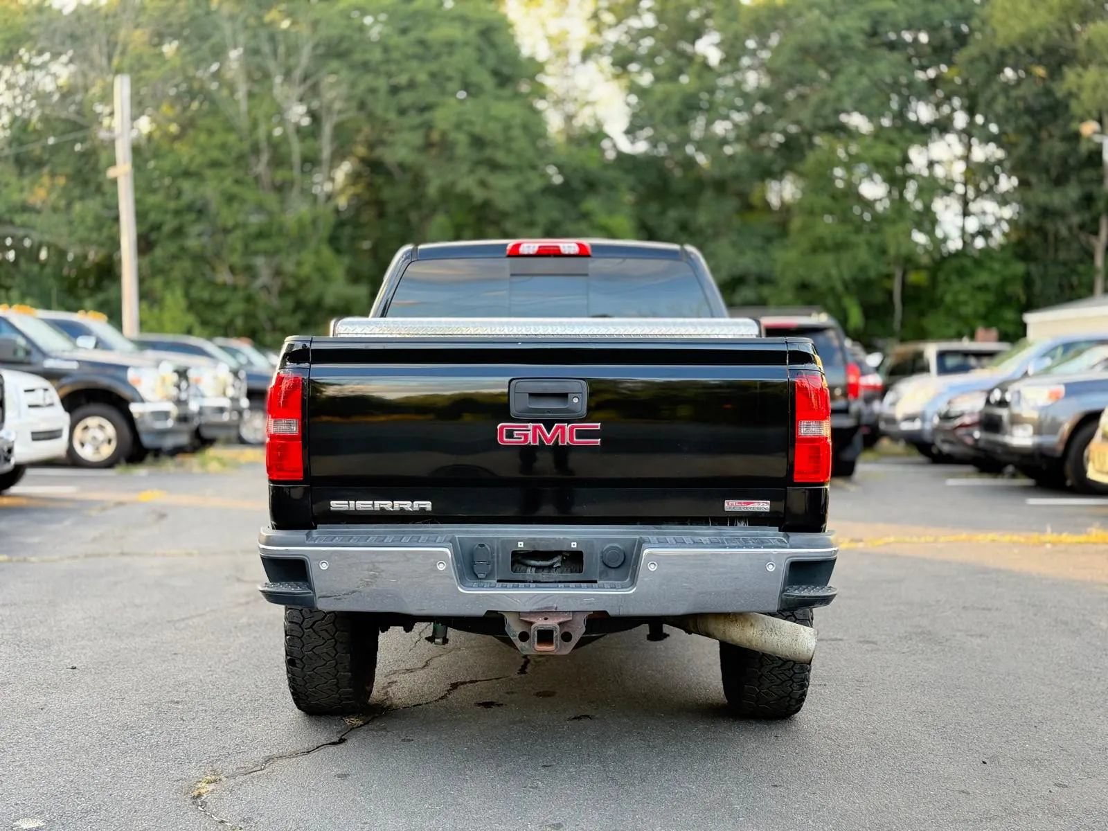 Used 2015 GMC Sierra 2500 SLE w/ All-Terrain HD Package AWD/4WD image 8