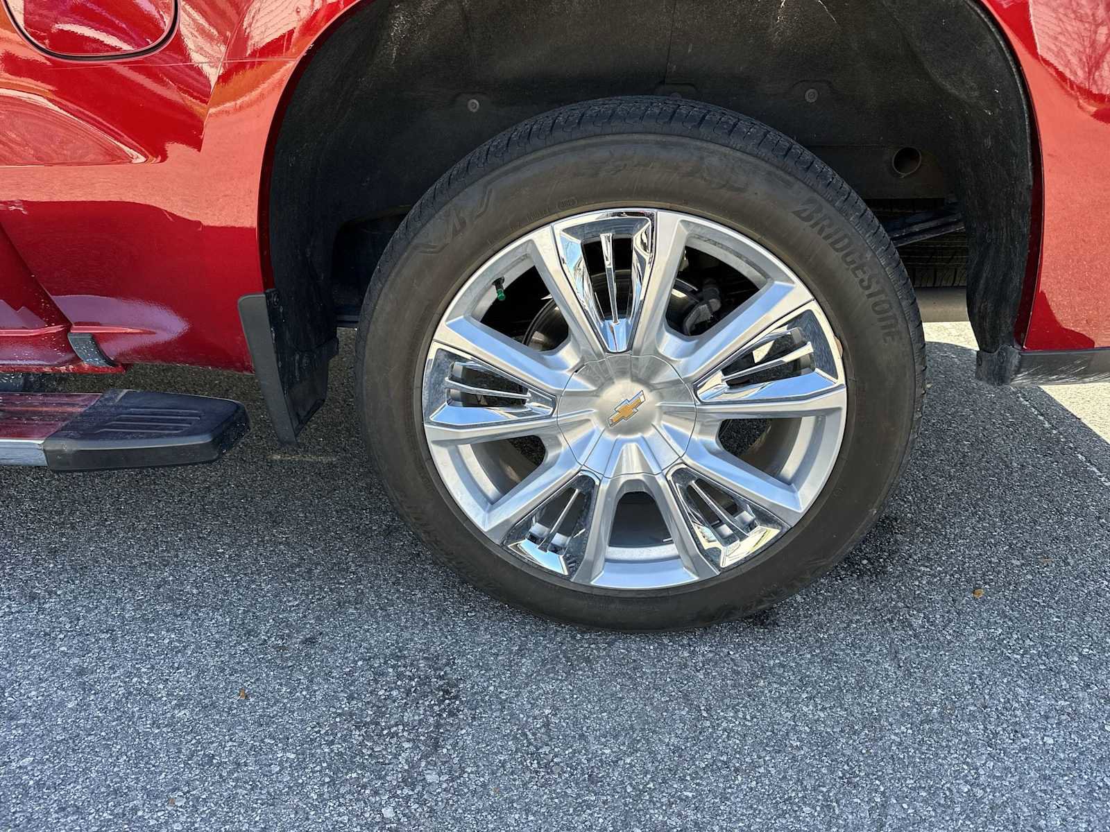 Used 2024 Chevrolet Silverado 1500 High Country w/ High Country Premium Package image 12