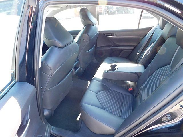 Used 2024 Toyota Camry SE image 8