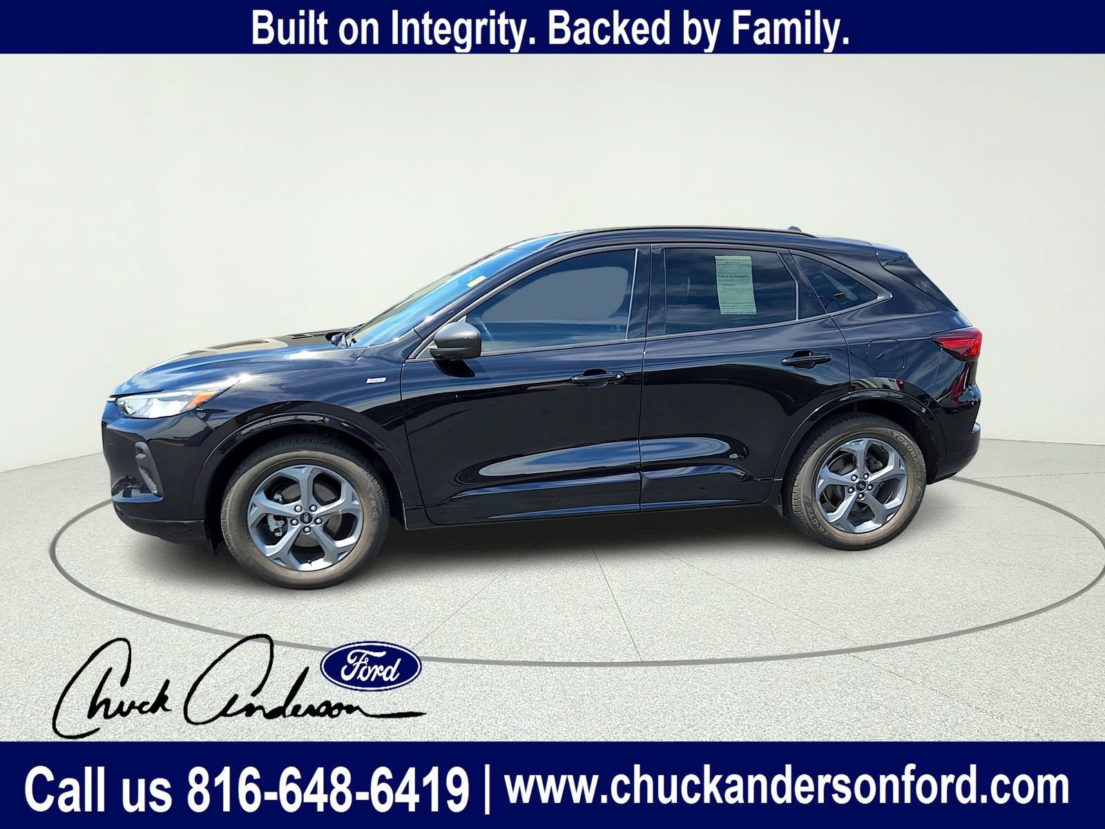 Used 2023 Ford Escape ST-Line AWD/4WD image 3