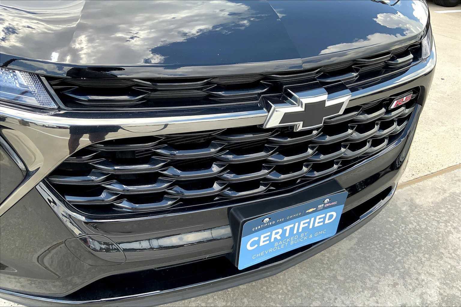 Certified 2024 Chevrolet Trax RS image 28