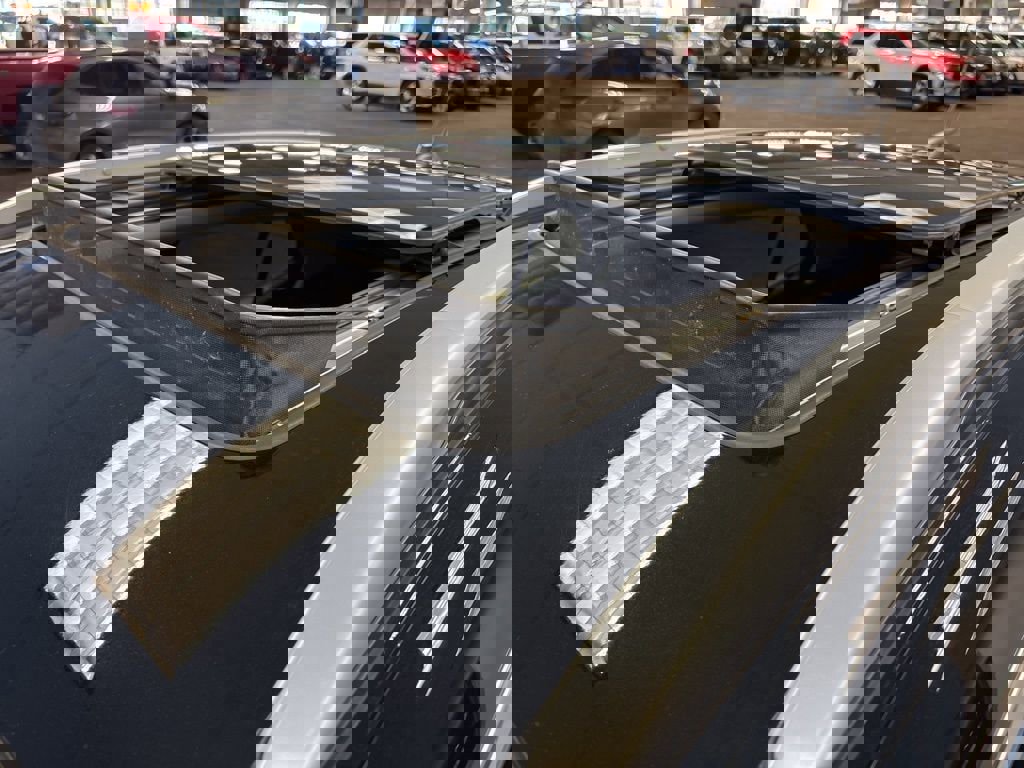 Used 2023 Buick Encore GX Essence w/ Experience Buick Package AWD/4WD image 12