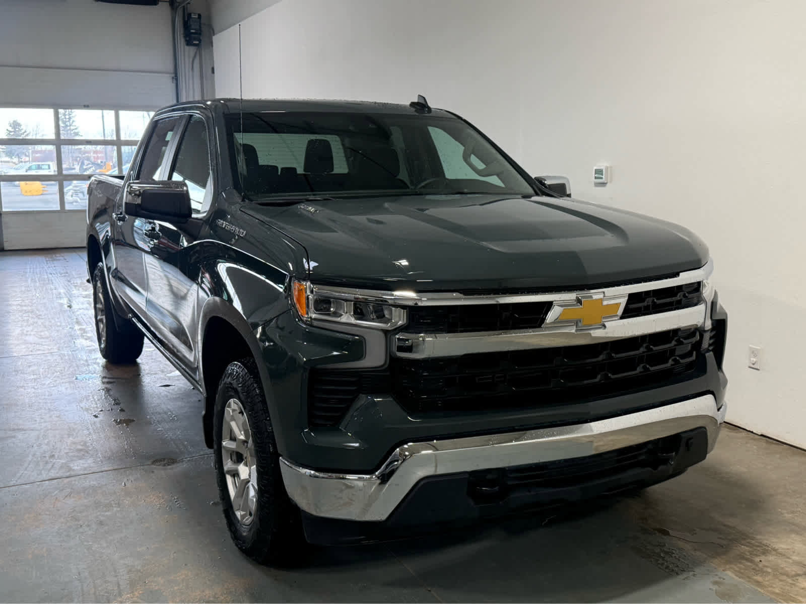 Certified 2025 Chevrolet Silverado 1500 LT image 5