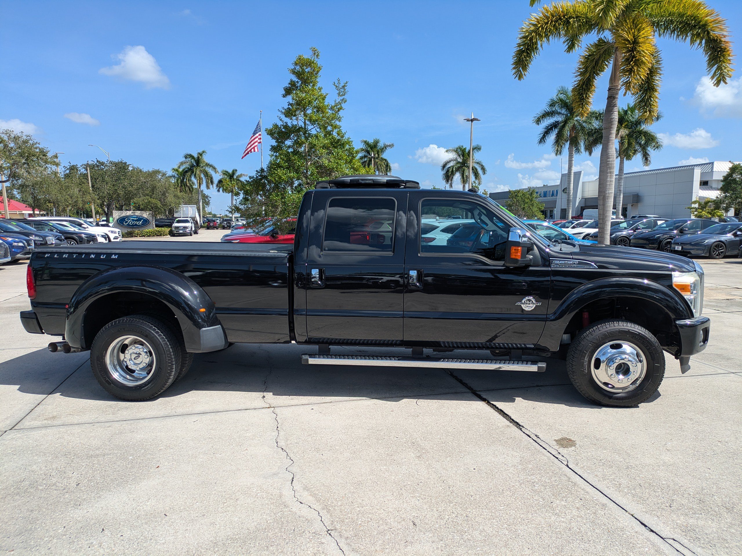 Used 2013 Ford F350 Platinum AWD/4WD image 3