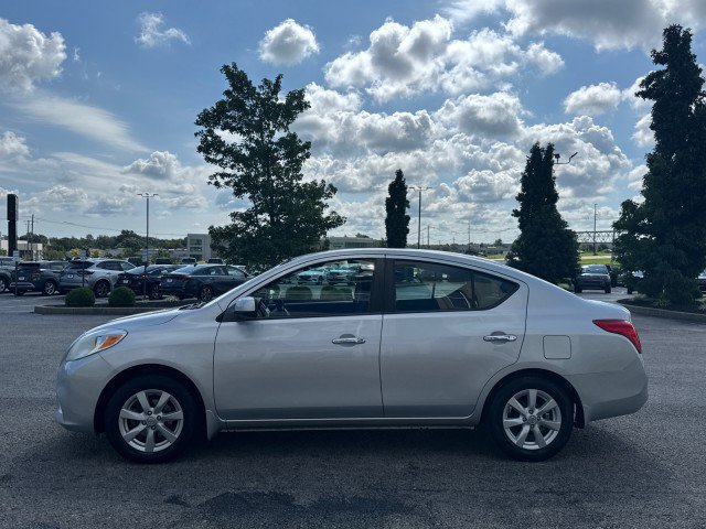 Used 2012 Nissan Versa FWD image 13