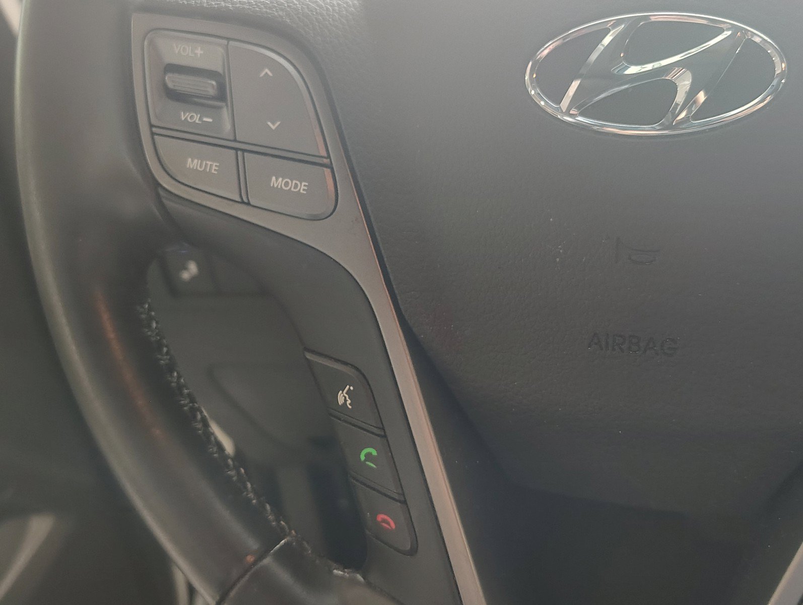 Used 2017 Hyundai Santa Fe Sport FWD image 14