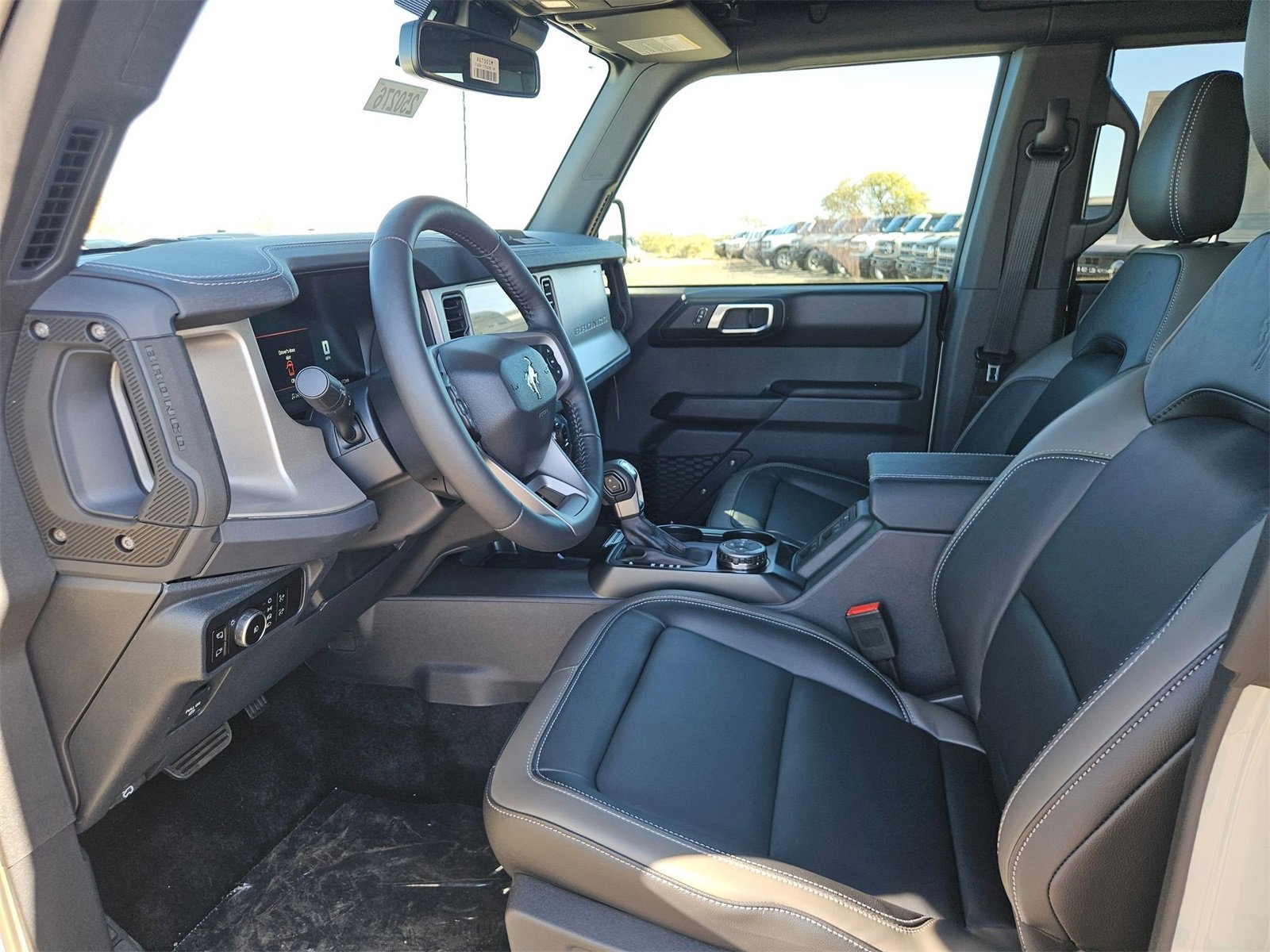 New 2025 Ford Bronco Outer Banks image 12