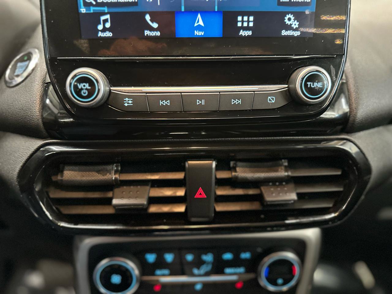 Used 2019 Ford EcoSport Titanium FWD image 20