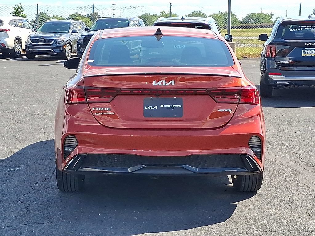 Certified 2023 Kia Forte GT-Line w/ GT-Line Technology Package FWD image 5