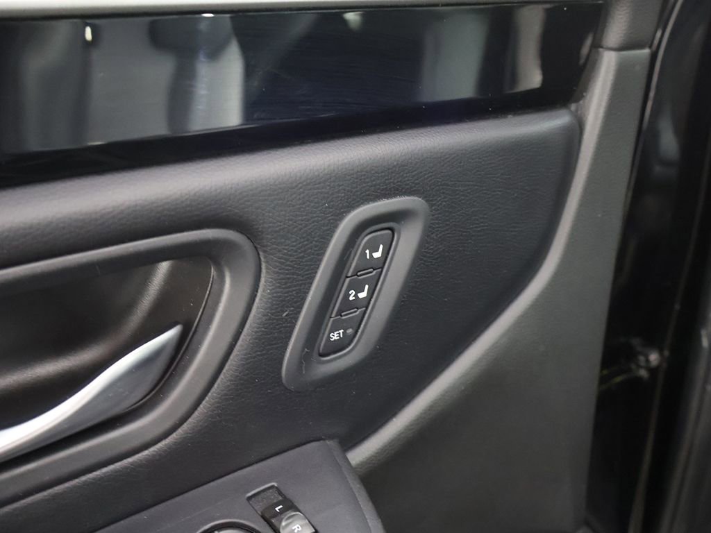 Used 2023 Honda Pilot EX-L image 37