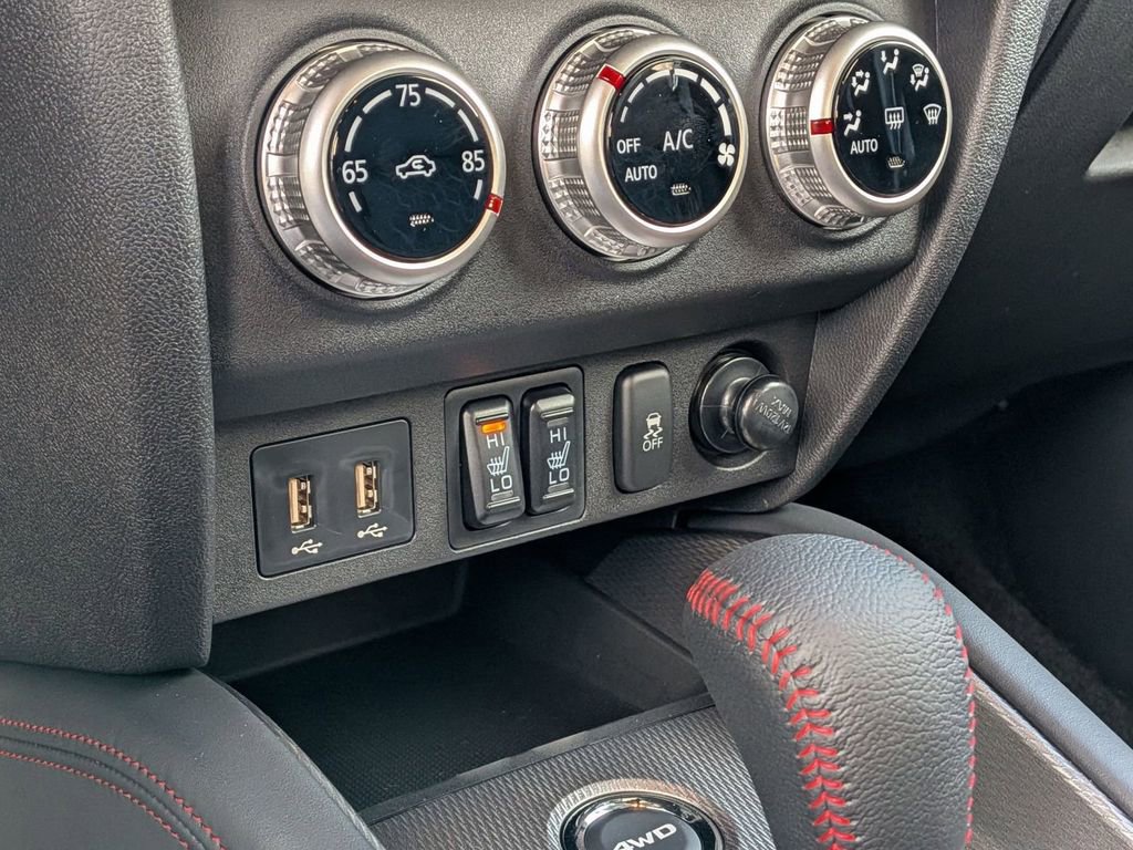 New 2025 Mitsubishi Outlander Sport LE image 19