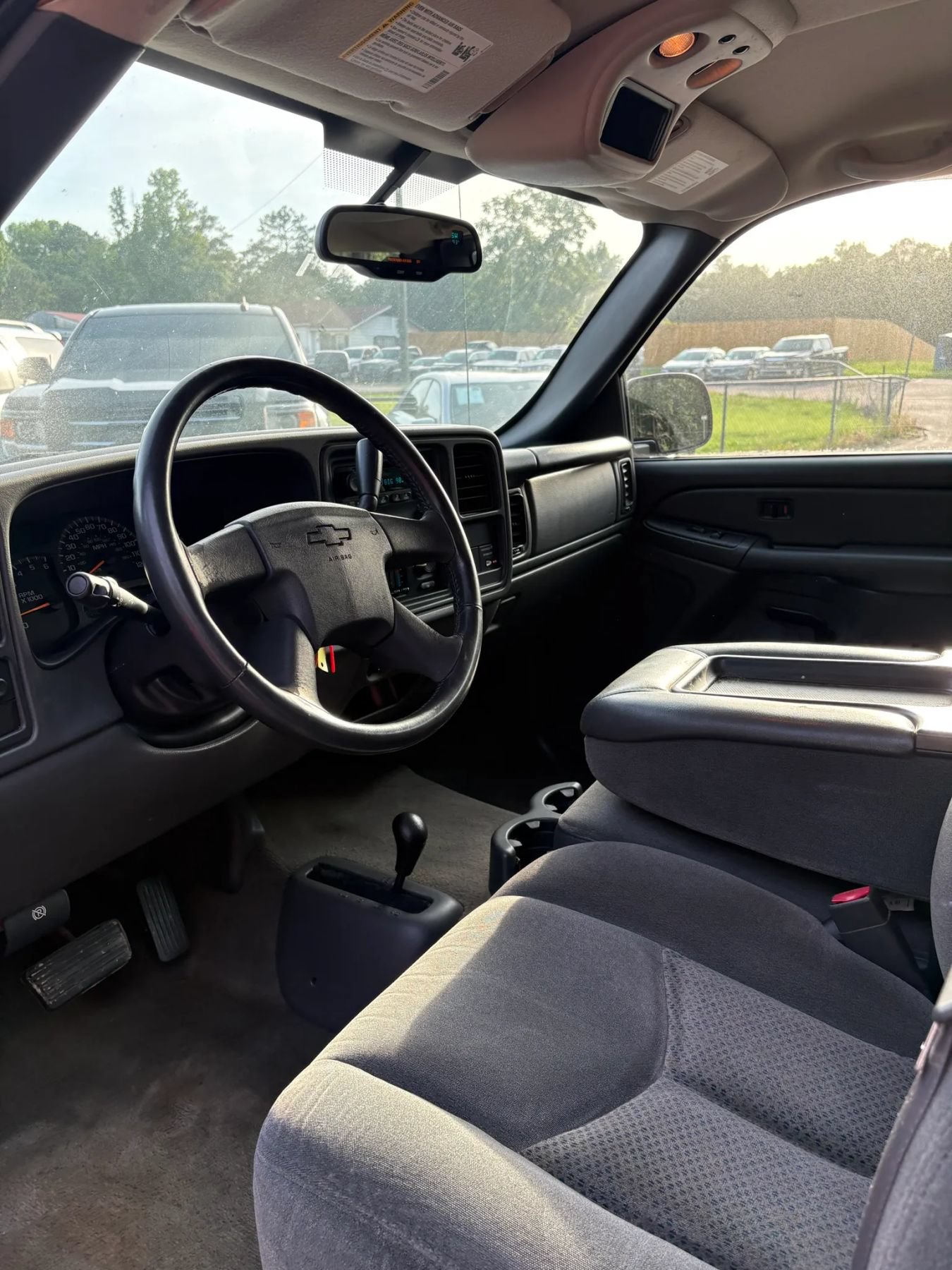 Used 2004 Chevrolet Silverado 1500 LS w/ Light Duty Power Package AWD/4WD image 36