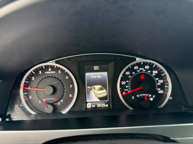 Used 2017 Toyota Camry SE FWD image 13