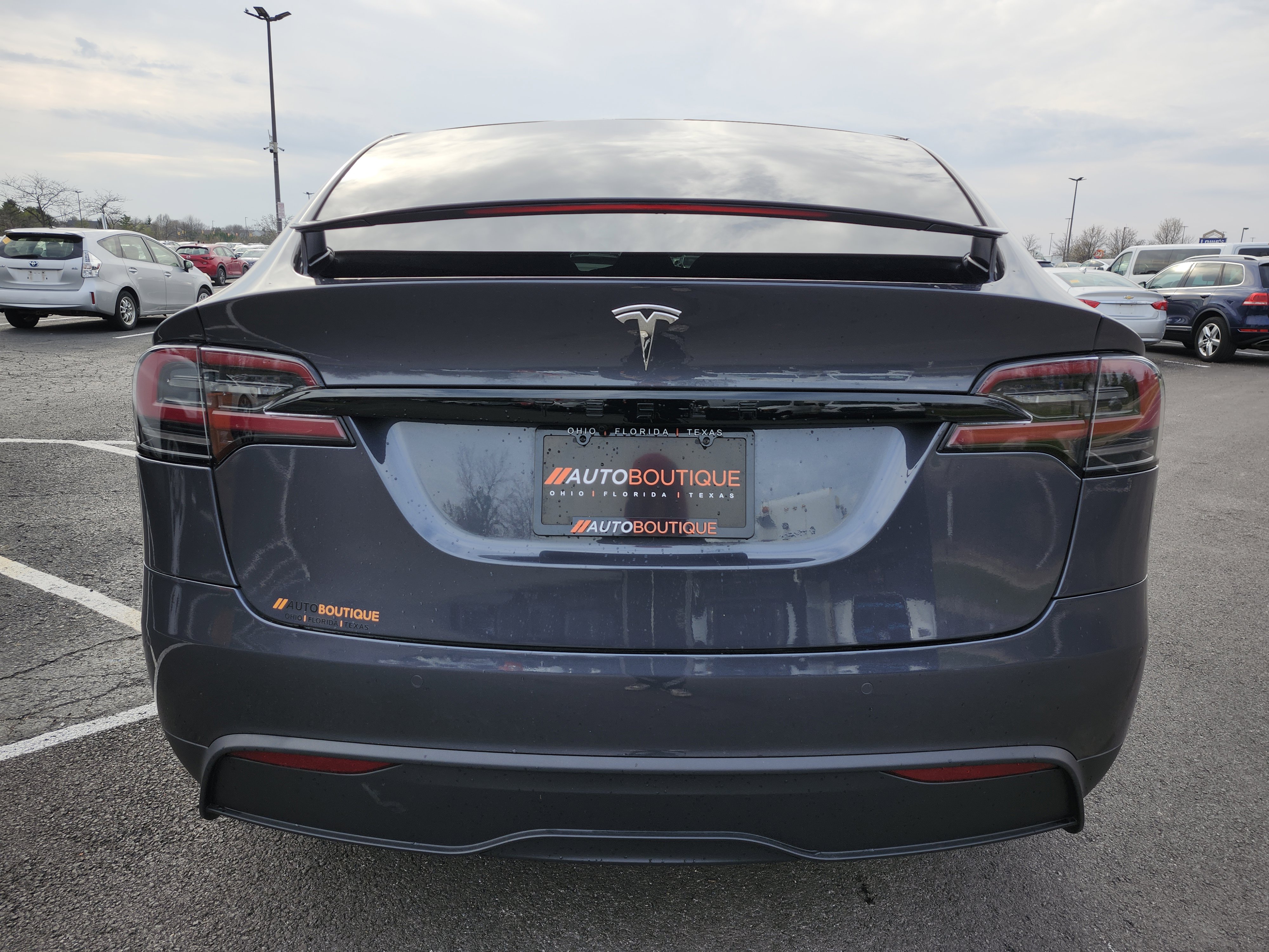 Used 2023 Tesla Model X image 18