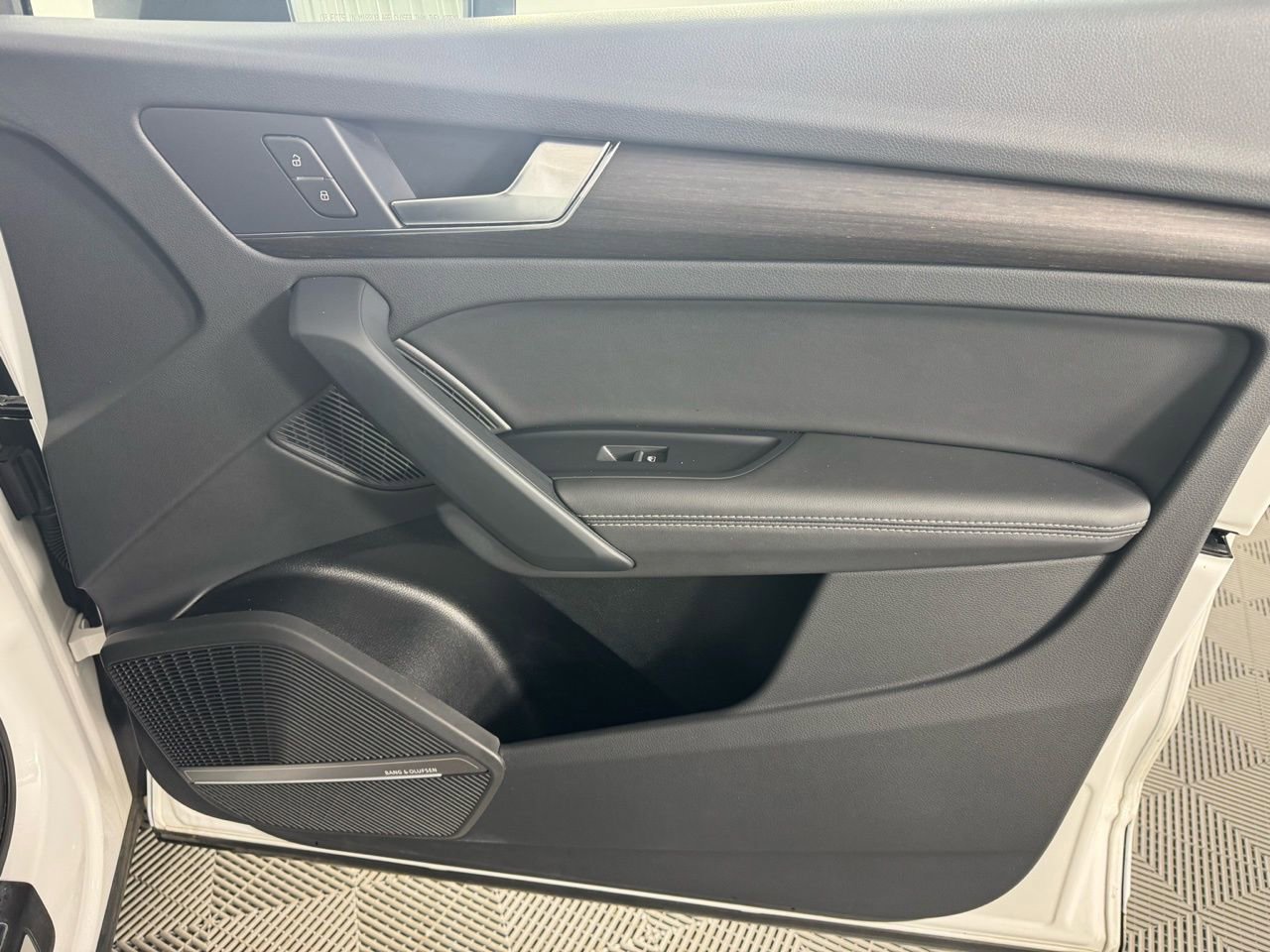 Used 2024 Audi Q5 2.0T Premium Plus image 33