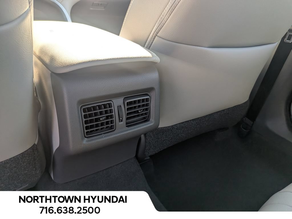 Used 2019 Toyota Camry XSE FWD image 32