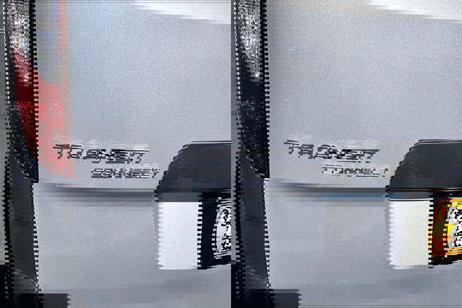 Used 2017 Ford Transit Connect XL image 28