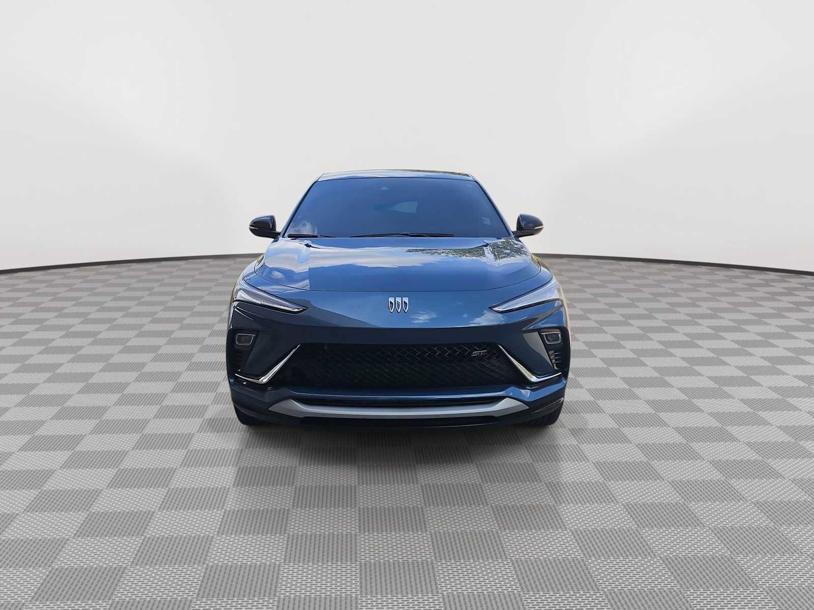 Used 2025 Buick Envista Sport Touring w/ Convenience I Package image 3