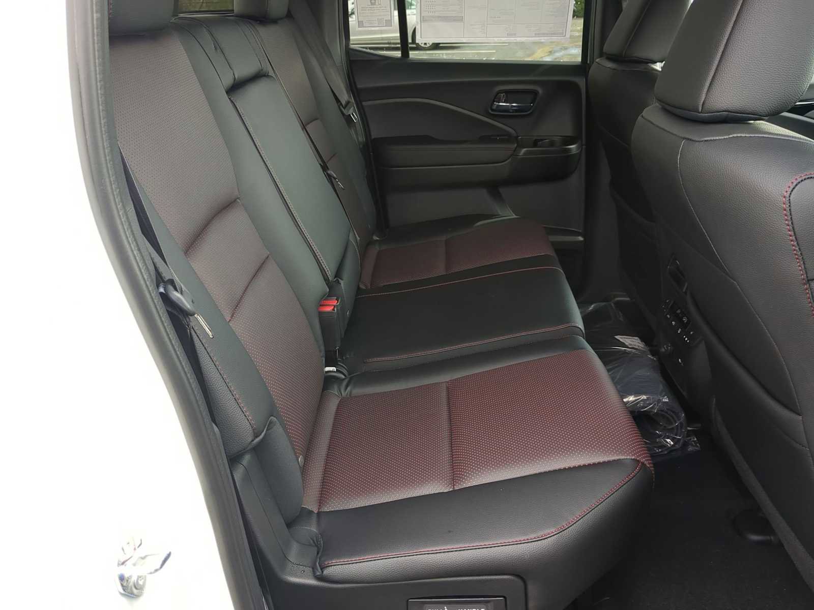 New 2026 Honda Ridgeline Black Edition image 28