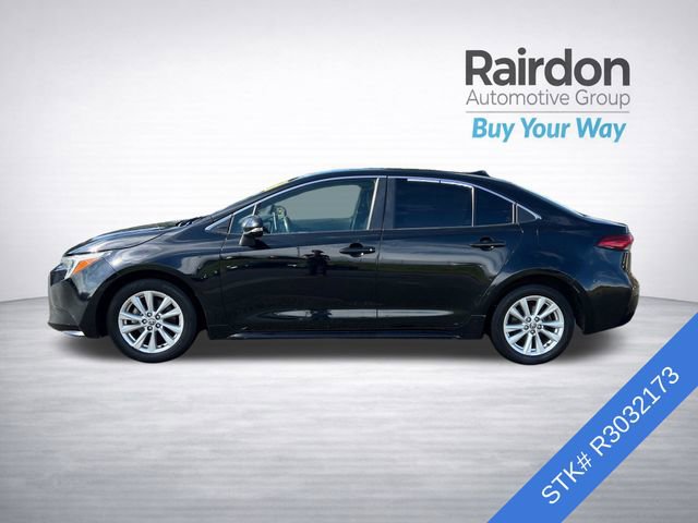 Used 2024 Toyota Corolla XLE image 4