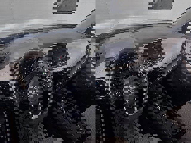 Used 2021 Nissan Rogue SV image 9