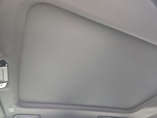 Used 2025 Lexus GX 550 image 29