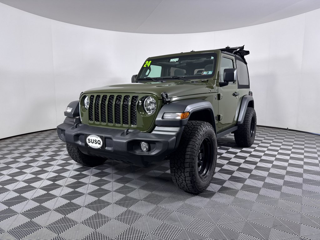 Used 2024 Jeep Wrangler Sport AWD/4WD image 19