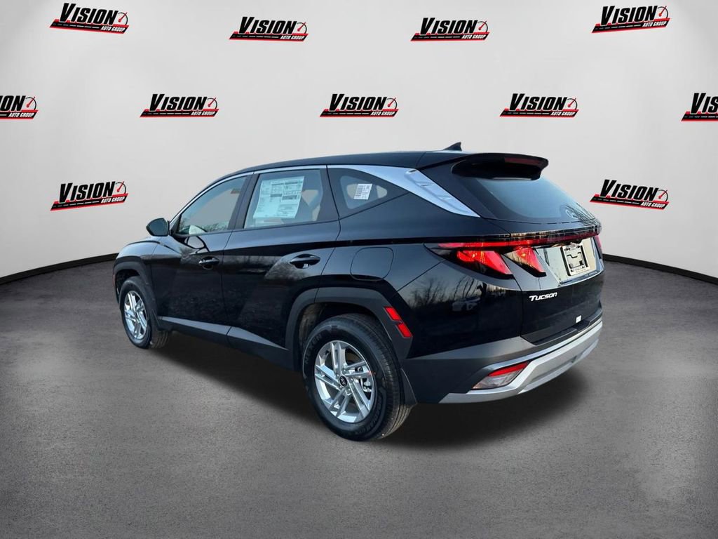 New 2026 Hyundai Tucson SE image 7