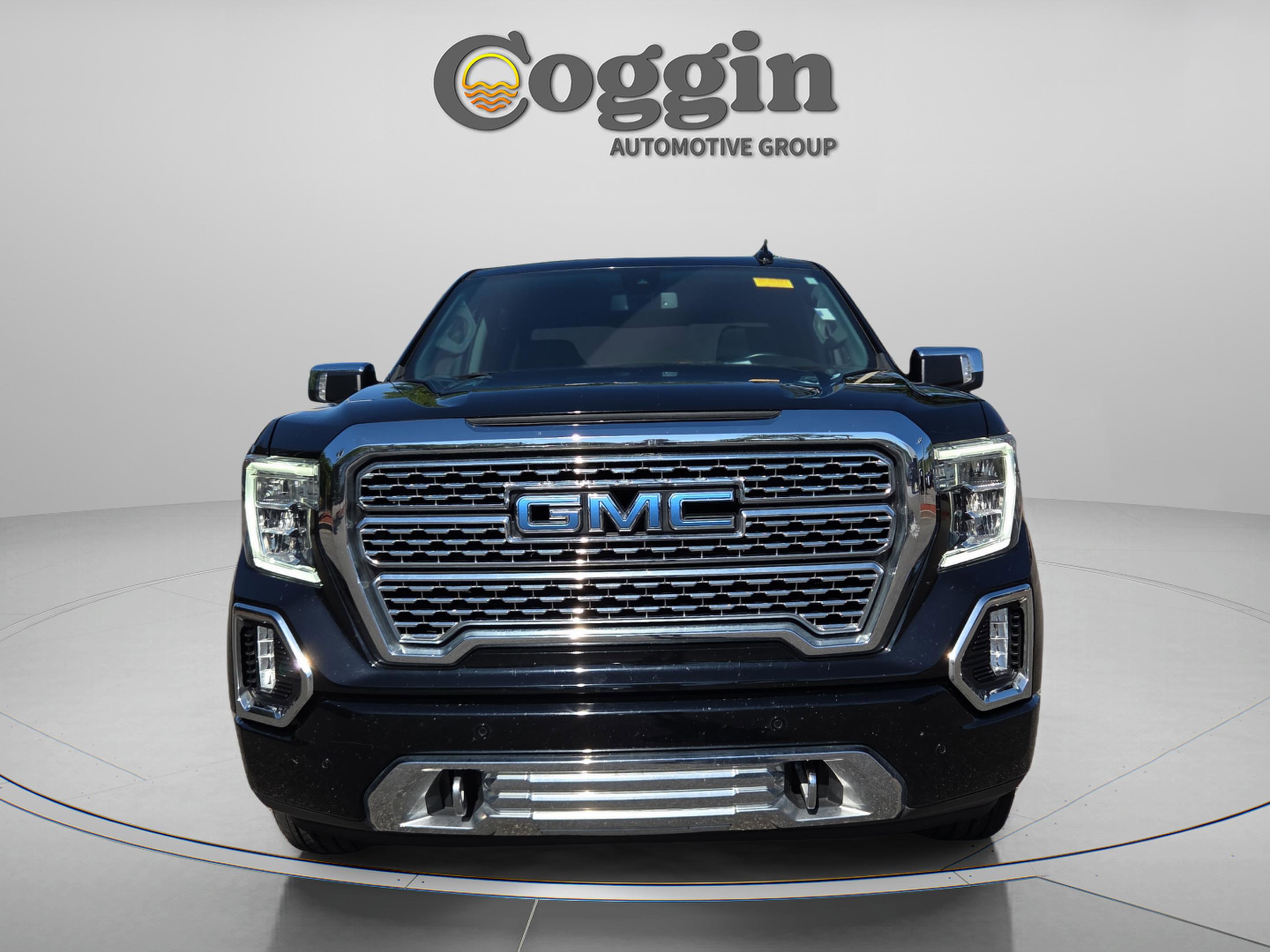 Used 2021 GMC Sierra 1500 Denali w/ Denali Premium Package AWD/4WD image 8