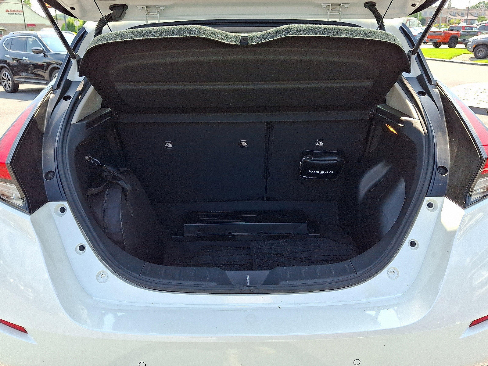 Certified 2022 Nissan Leaf SL Plus image 28