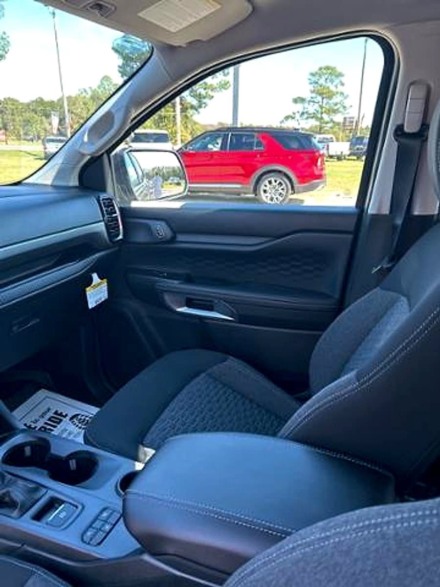 New 2025 Ford Ranger XLT w/ Equipment Group 301A High RWD image 16