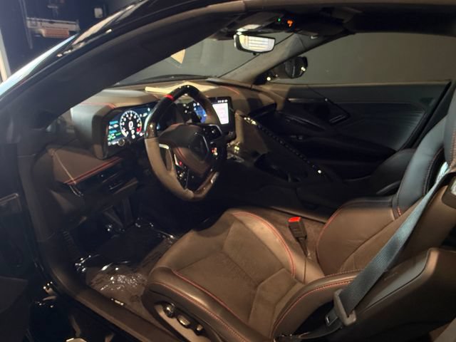 Used 2025 Chevrolet Corvette Z06 w/ Z07 Performance Package RWD image 15
