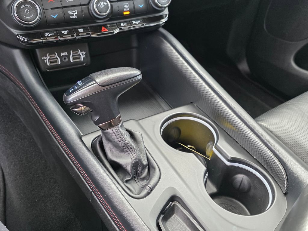 Used 2024 Dodge Durango GT image 22