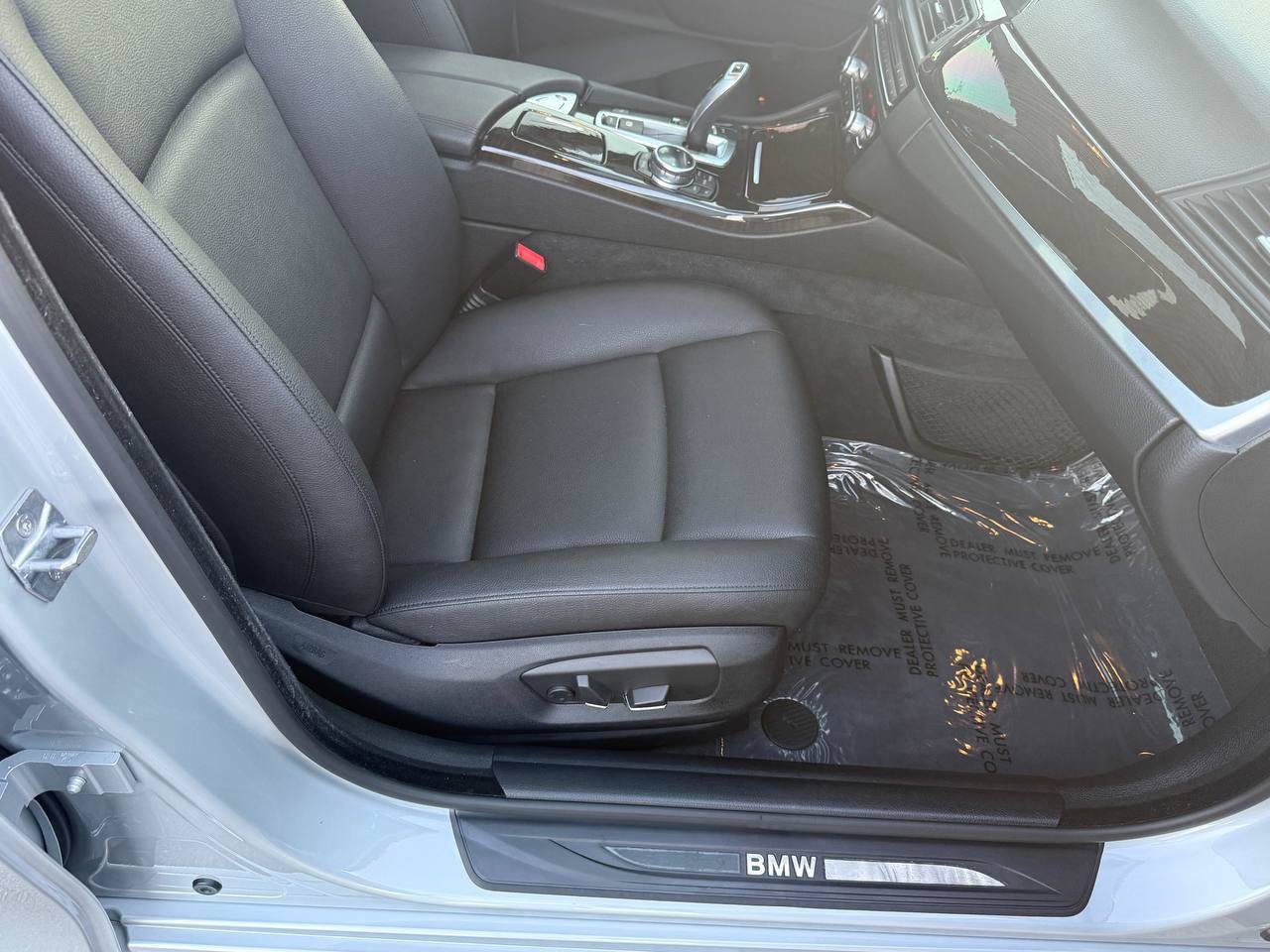 Used 2014 BMW 528i Sedan RWD image 23