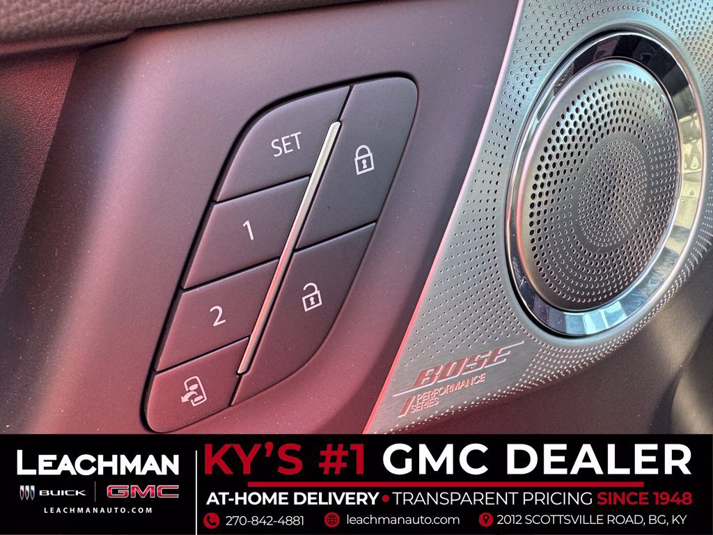 New 2027 Buick Enclave Avenir w/ LPO, Floor Liner Package AWD/4WD image 13