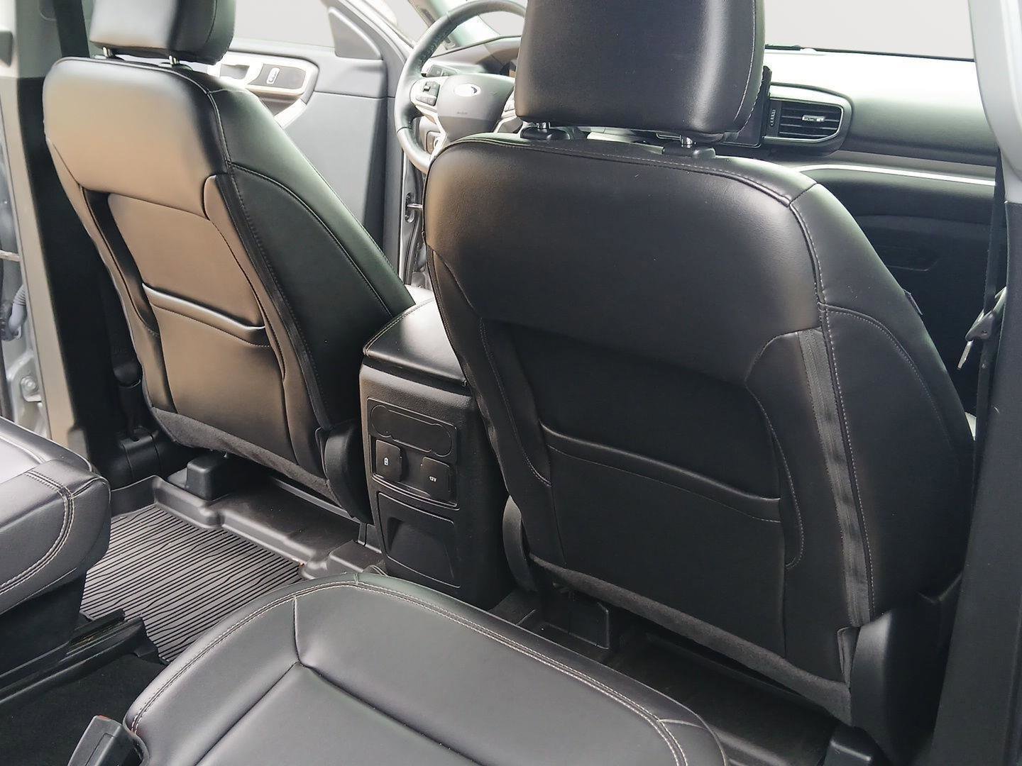 Used 2023 Ford Explorer XLT w/ Equipment Group 202A image 23