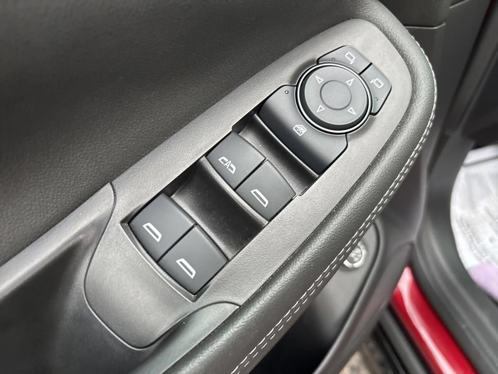 Used 2024 Buick Encore GX Sport Touring w/ Advanced Technology Package AWD/4WD image 22