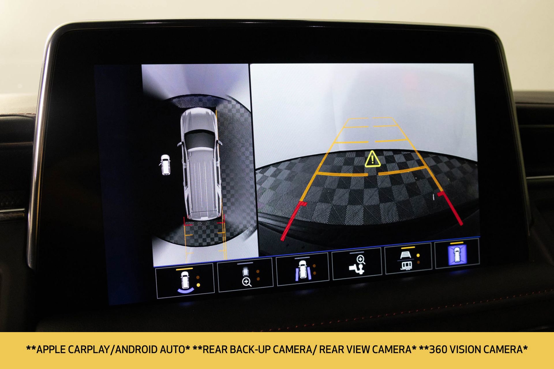 Used 2023 Chevrolet Suburban RST w/ Luxury Package image 7